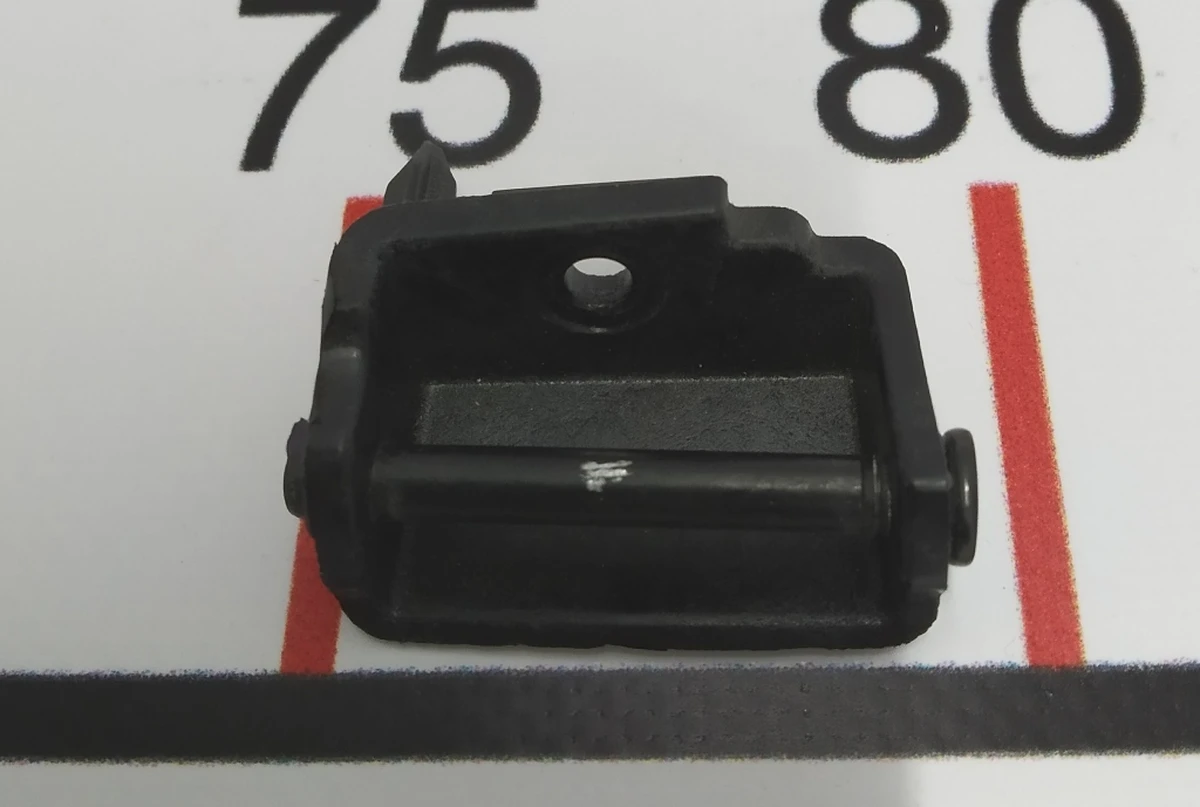 16 Модуль кріпильний стійки З правим Tesla model X 1083675-00-B