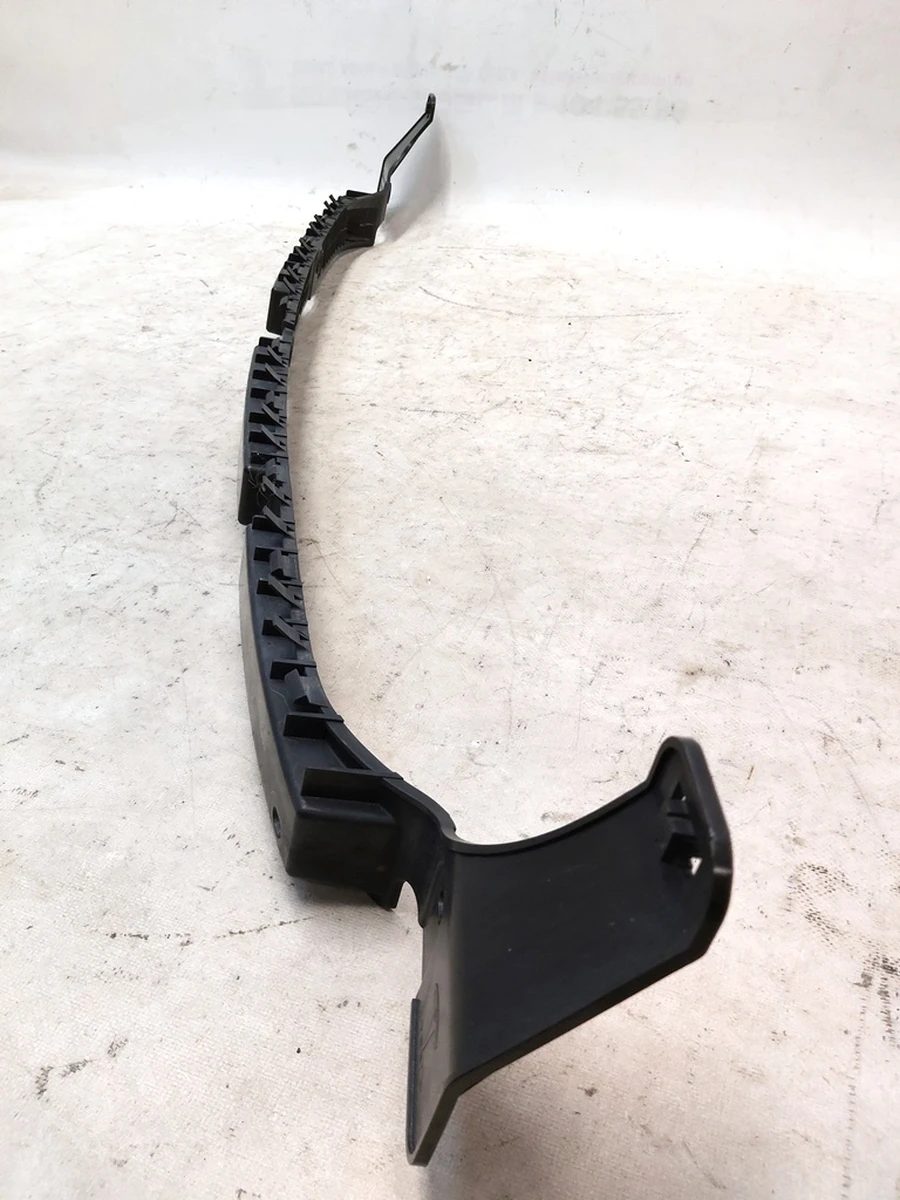 10 M3, Brkt, Rr Center, Tesla model 3 1121191-00-E