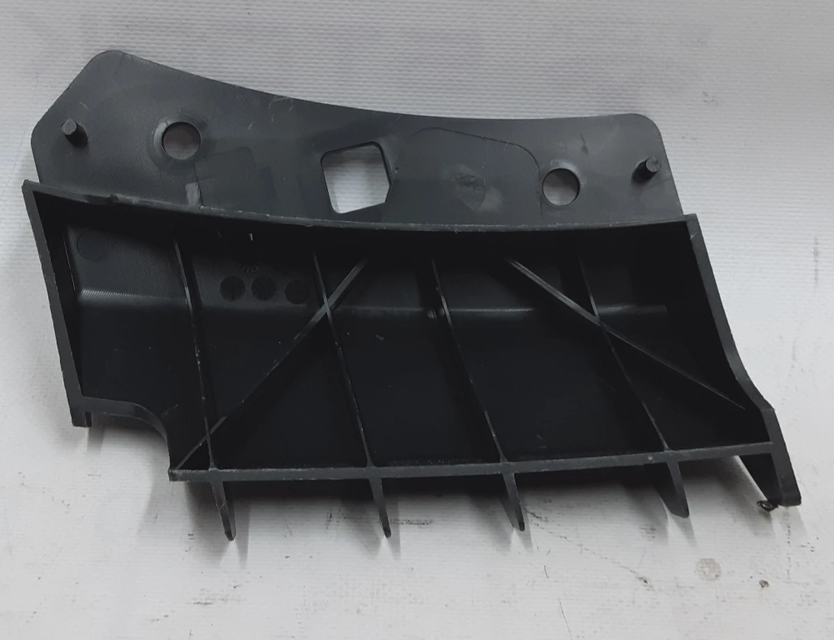 3 Кронштейн кріплення переднього бампера верхній лівий NEW Tesla model 3 1084169-00-B