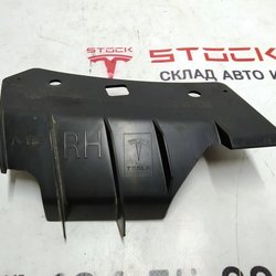 2 Кронштейн кріплення бампера переднього верхній правий Tesla Model 3 1084170-00-B