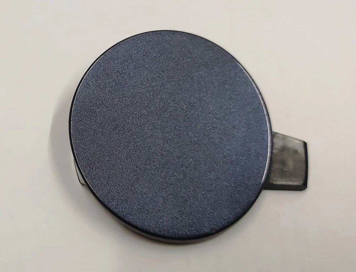 Заглушка переднього бампера PMNG Tesla model 3 1084168-00-E