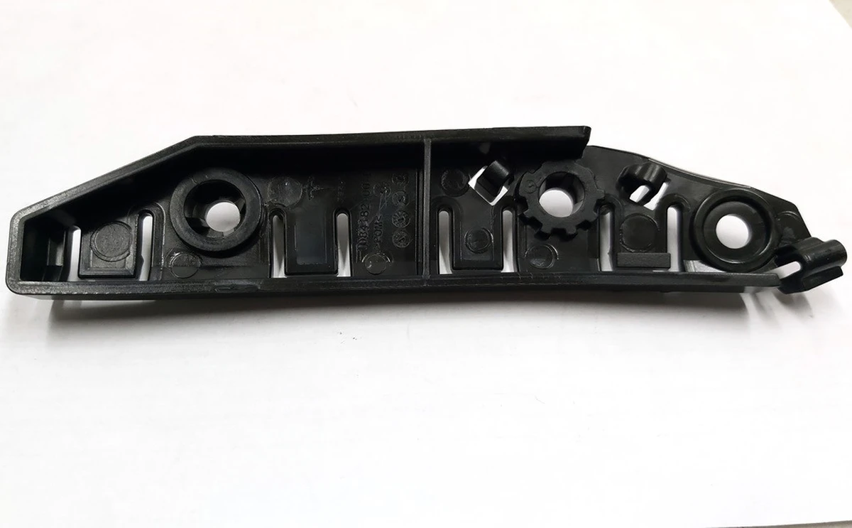 2 Кронштейн кріплення направляюча бампер/крило правий NEW Tesla model 3 1084182-00-E