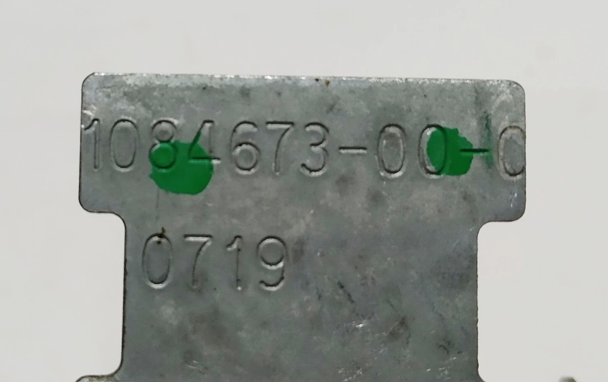 1 Tesla model 3 charging port high-voltage wiring bracket 1067954-00-E