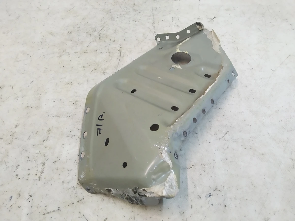 34 Панель примыкания стакана к пластине усиления лонжерона (кузов внутренние панели) Tesla model 3,  model Y 1084686-S0-D