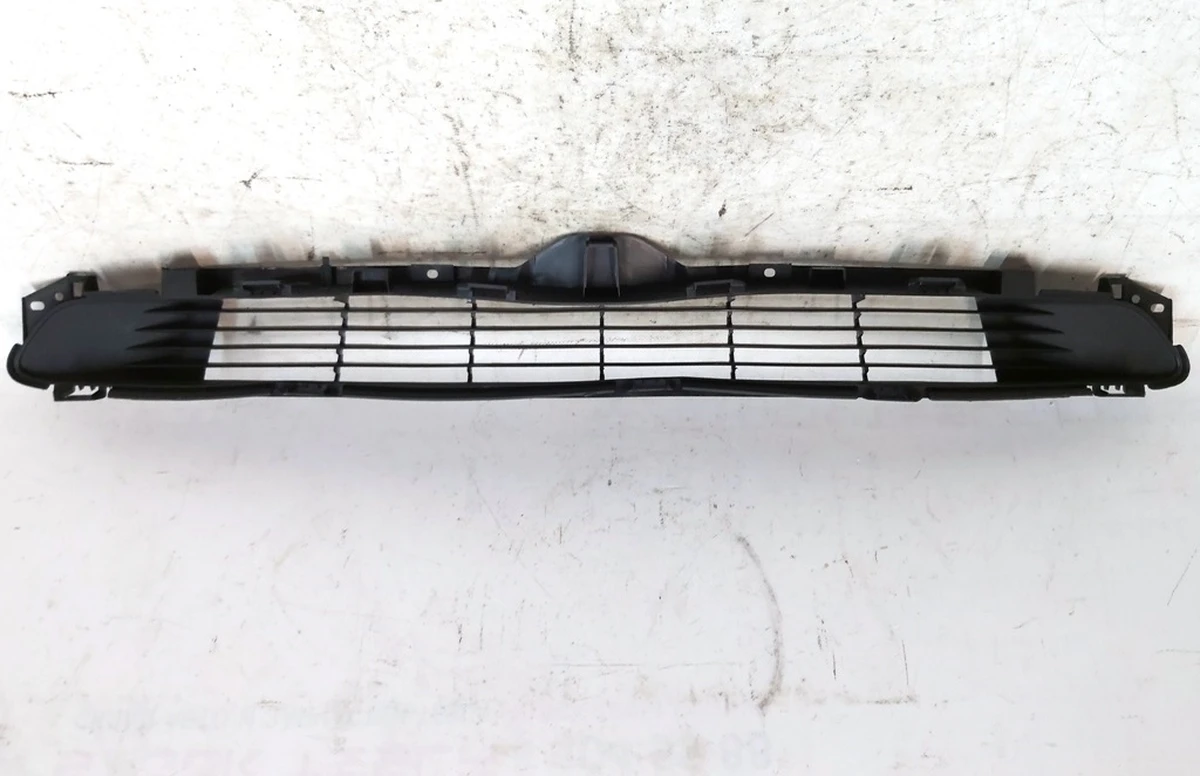 3 Решетка декоративная передняя (гриль) Tesla model 3 1085927-00-C