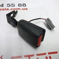 3 Замок ременя безпеки 2-го ряду сидінь лівий Tesla model 3 1085939-01-E