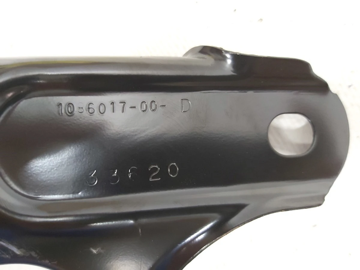 19 Side member bracket left wing NEW Tesla model 3 1086017-S0-A