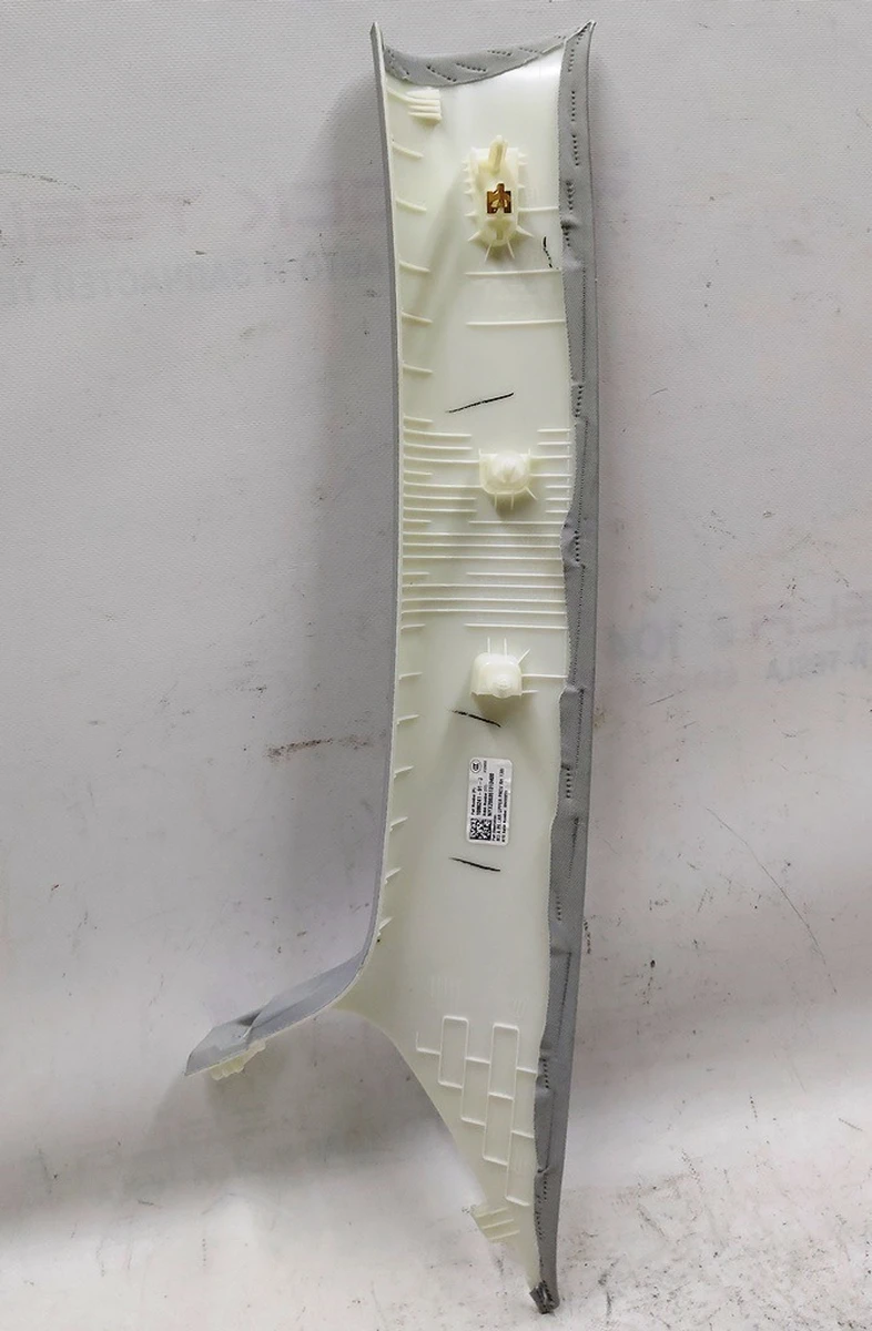 1 Накладка стойки А верхняя правая PROV Tesla model 3 1086241-01-J