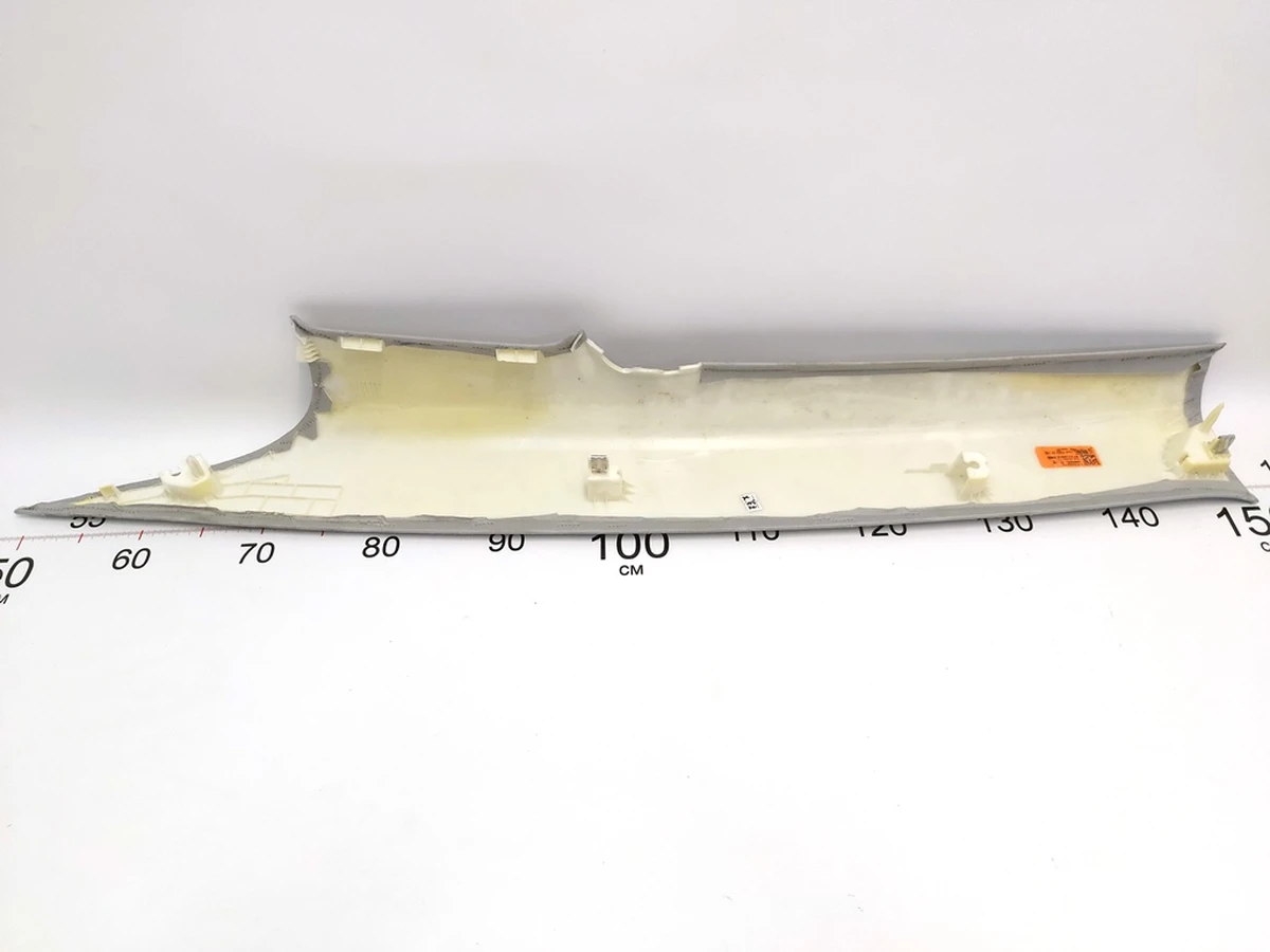 5 Накладка потолка задняя левая BASE PROVIDENCE с повреждением Tesla Model 3 1086265-01-M