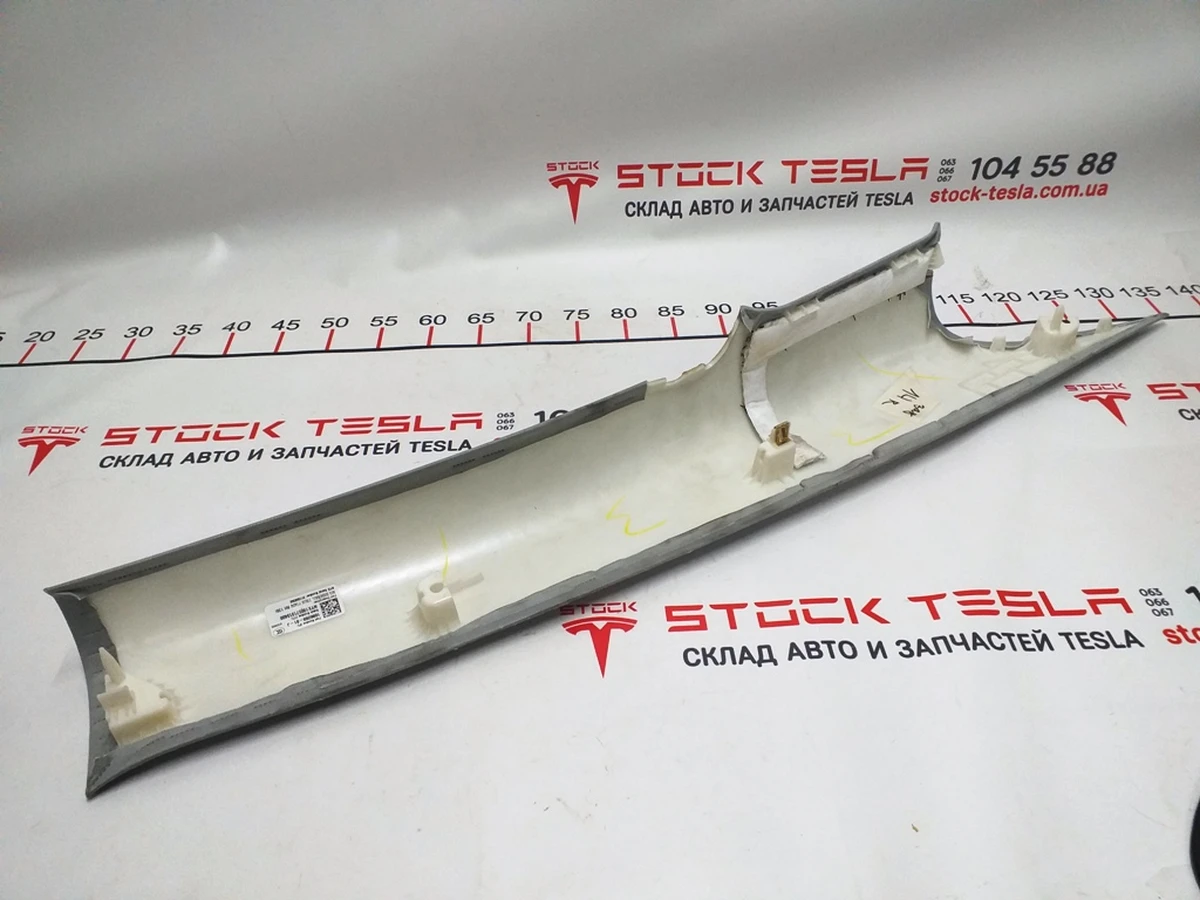 5 Накладка стойки задняя правая BASE PROVIDENCE Tesla model 3 1086269-01-K