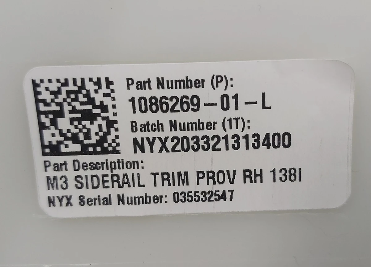 5 Накладка потолка задняя правая BASE PROVIDENCE Tesla Model 3 1086269-01-K
