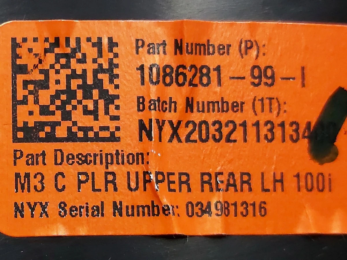 6 Накладка ременя безпеки стійки-З лівою Tesla model 3 1086281-00-G