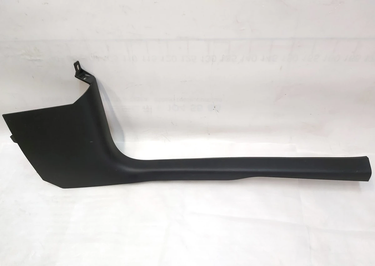 9 Облицювання порогу переднього правого Tesla model 3 1086293-00-H