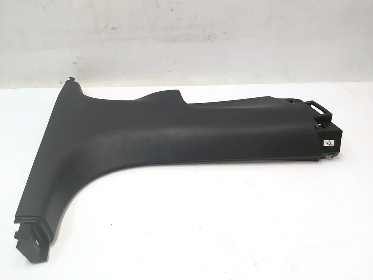 2 Накладка стойки В нижняя правая Tesla Model 3 1086299-00-J