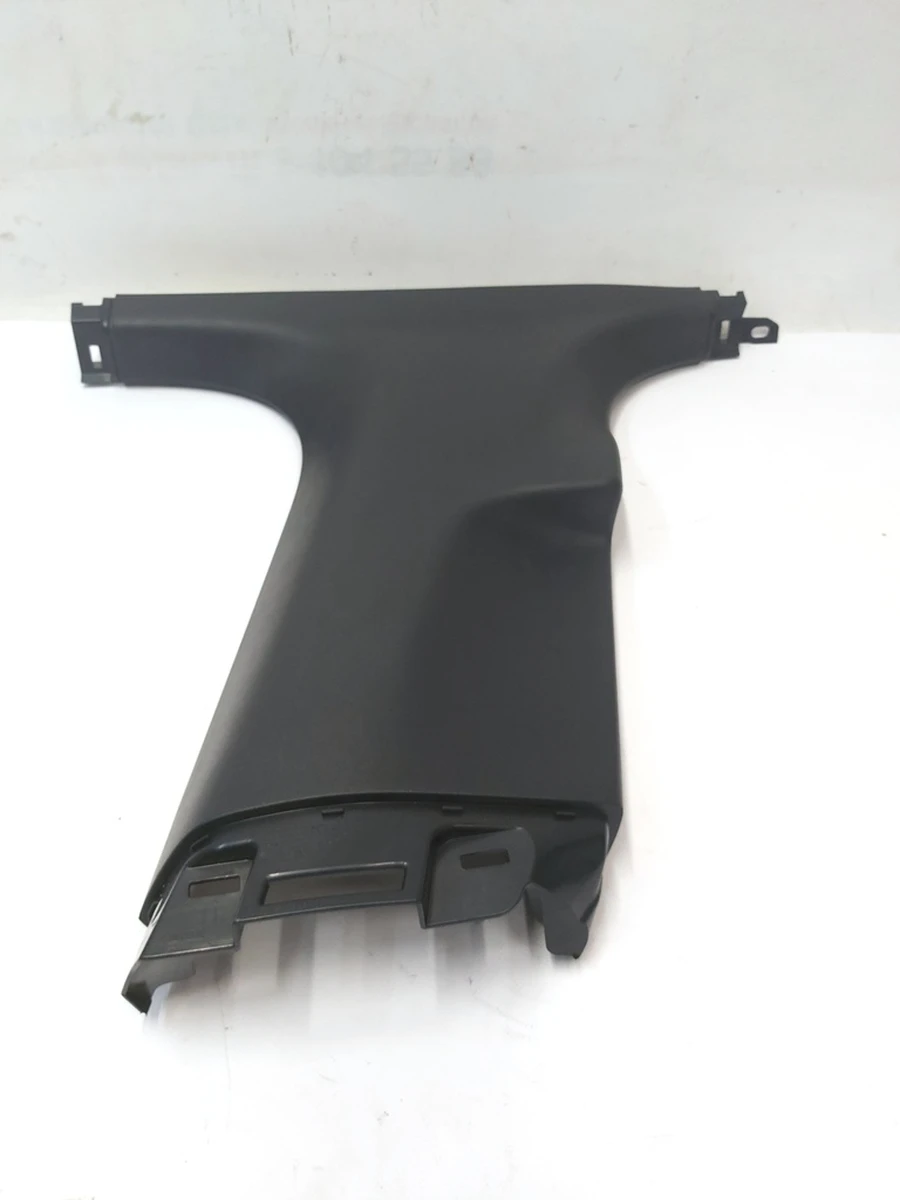 2 Накладка стойки В нижняя правая Tesla Model 3 1086299-00-J