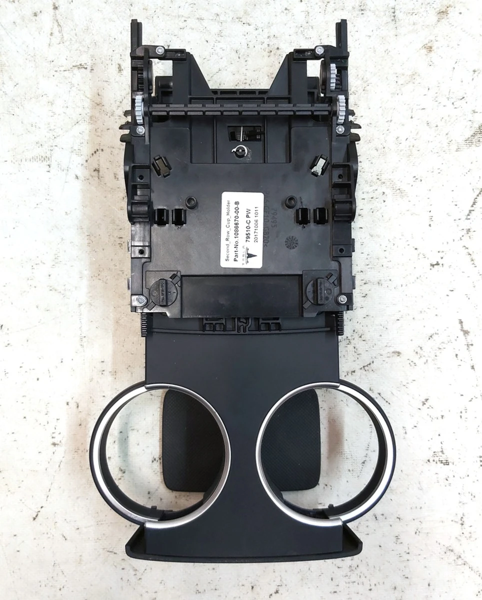 17 2nd row seat console cup holder housing (rear) Tesla model S REST, model X 1086670-00-B