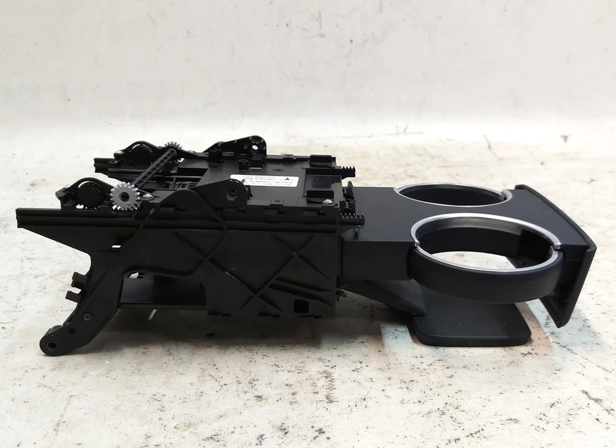 17 2nd row seat console cup holder housing (rear) Tesla model S REST, model X 1086670-00-B