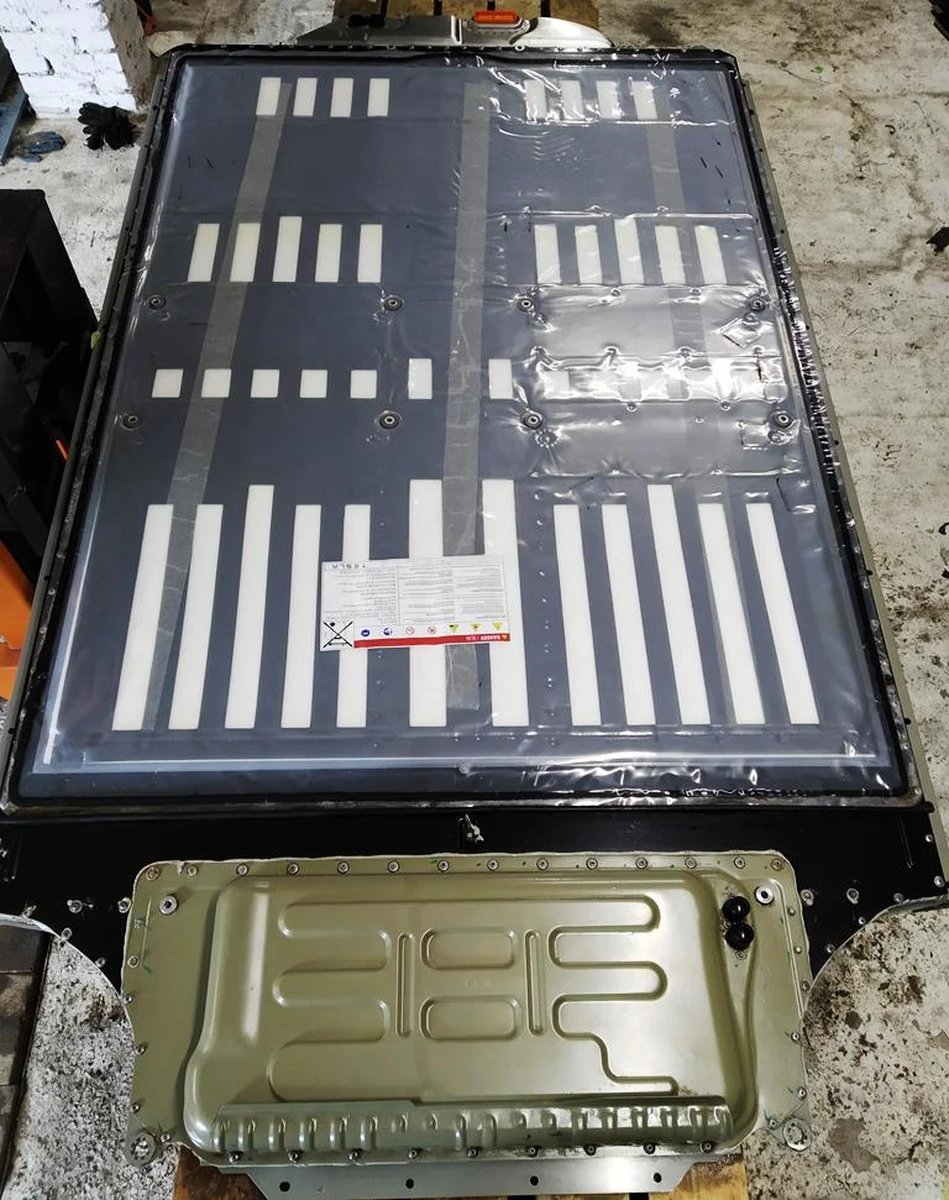 1 Основна батарея 100 kWh S7 Tesla model X, S REST 1086755-00-G