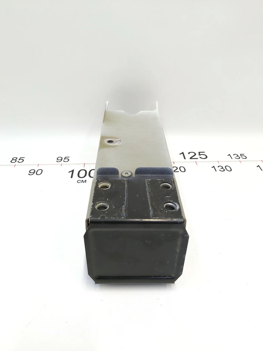 5 Лонжерон передня частина лівий з ушкодженням Tesla model 3 1088148-00-F