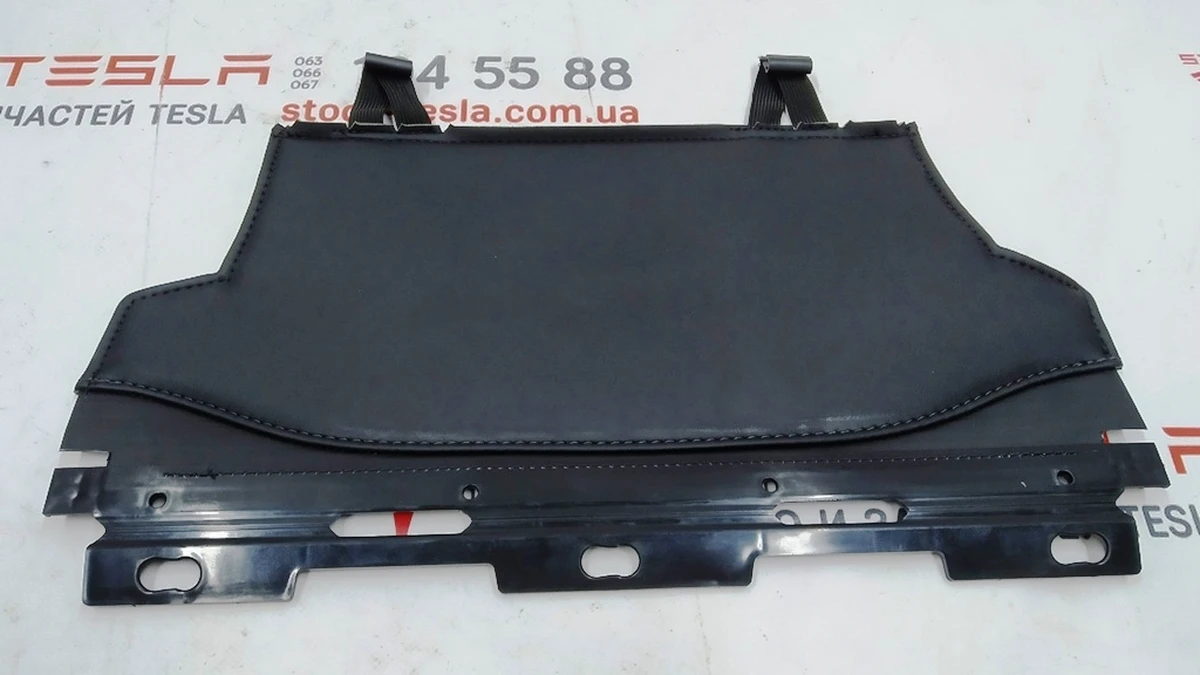 3 MX/MS FSB HINGE TOE KICK ASSYTesla model S REST, model X 1088150-00-B