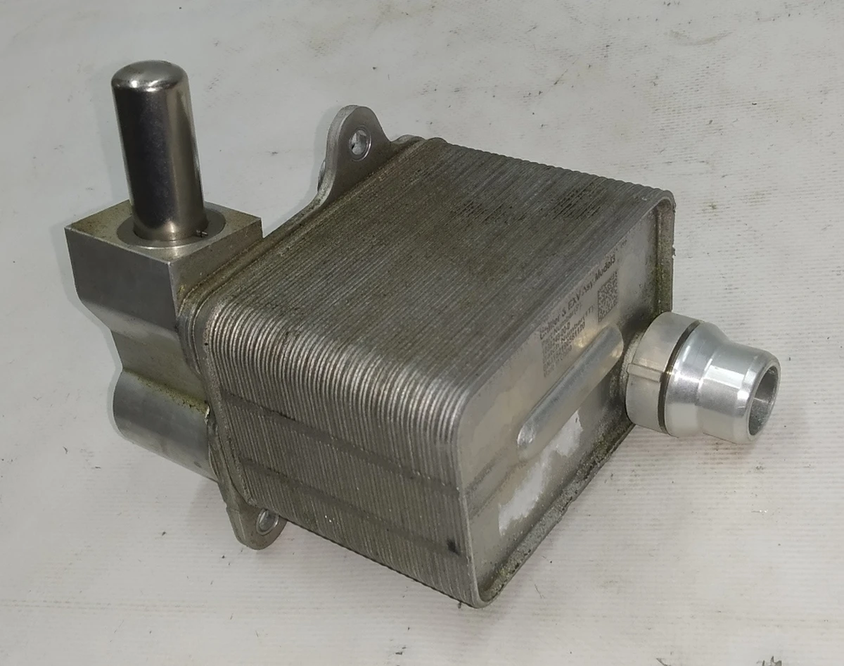 2 Теплообмінник/чілер (CHILLER) Tesla model 3 1133855-00-B