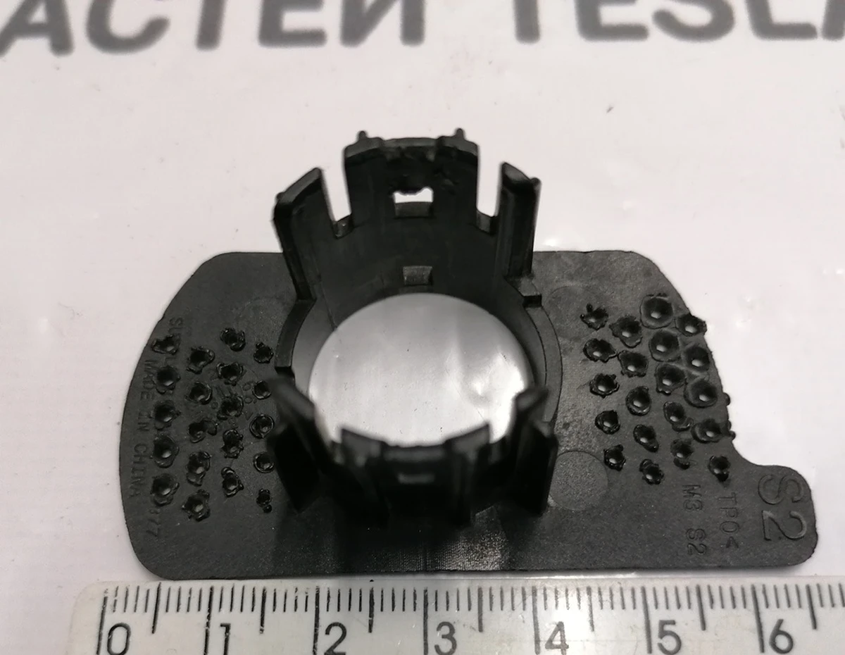 4 Кронштейн крепления парктроника S2 (12 датчиков система PARK ASSIST) АП2.5 Tesla Model 3 1088437-00-A