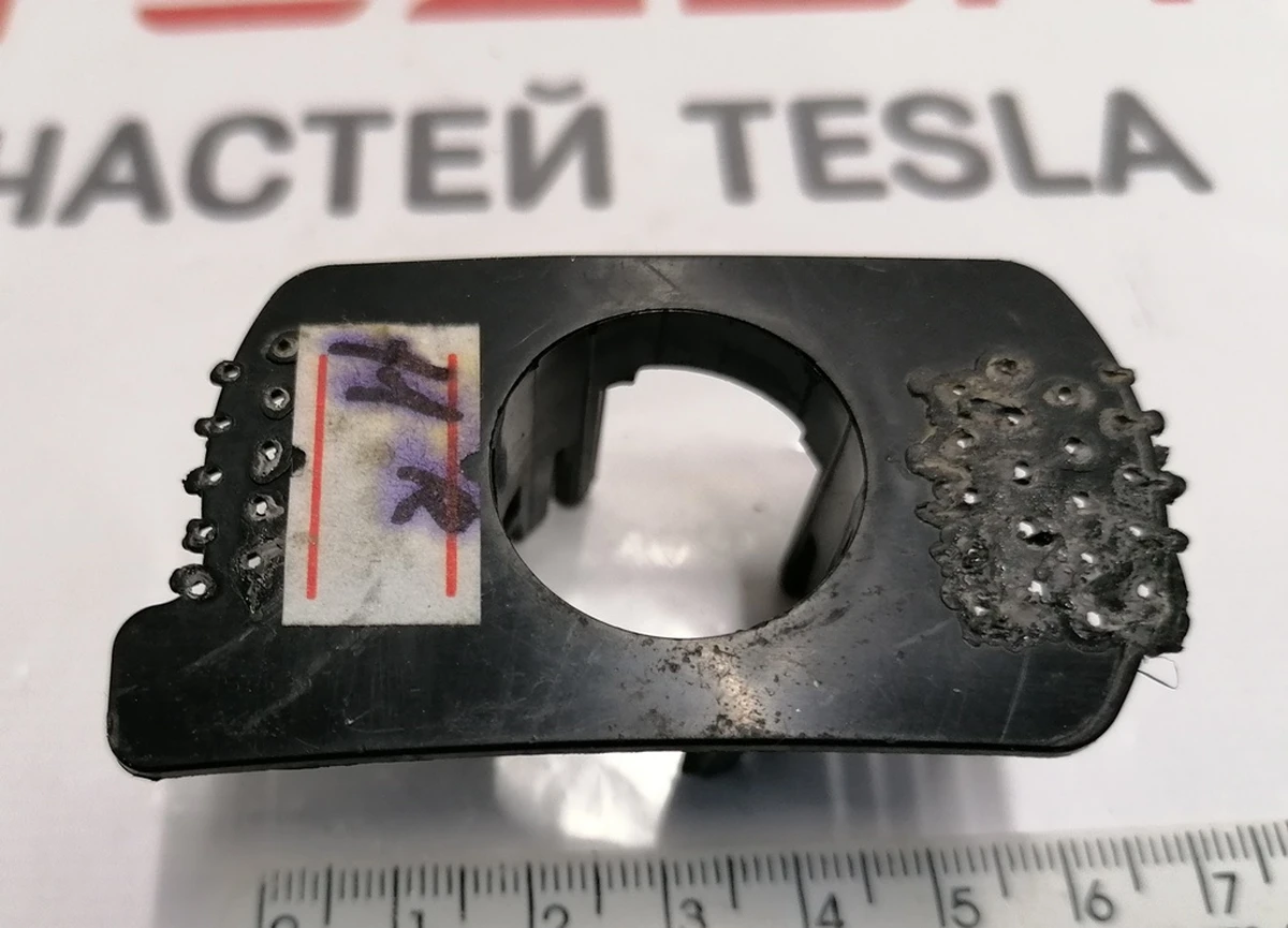 3 Кронштейн крепления парктроника S6 (12 датчиков система PARK ASSIST) АП2.5 Tesla Model 3 1088441-00-A