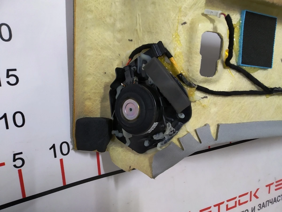 9 M3 SPEAKER HI DEF AUDIO Tesla model 3 1088459-00-B