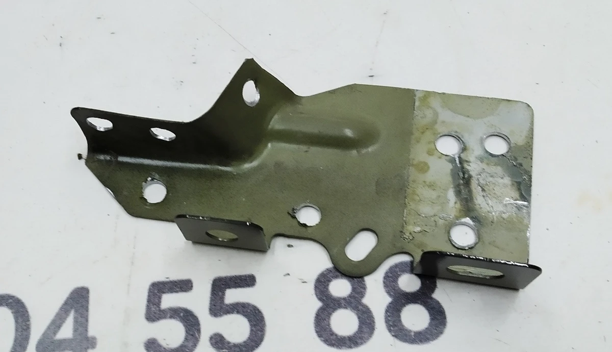 14 Чверть передня ліва кронштейн кріплення крила задній Tesla model 3 1088573-S0-A