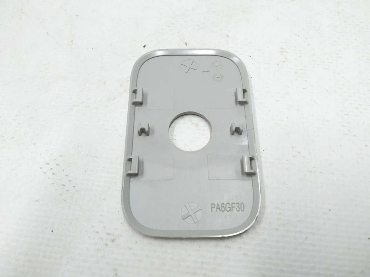 2 Крышка декоративная поворотного кронштейна козырька солнцезащитного Tesla model 3 1088738-1088740