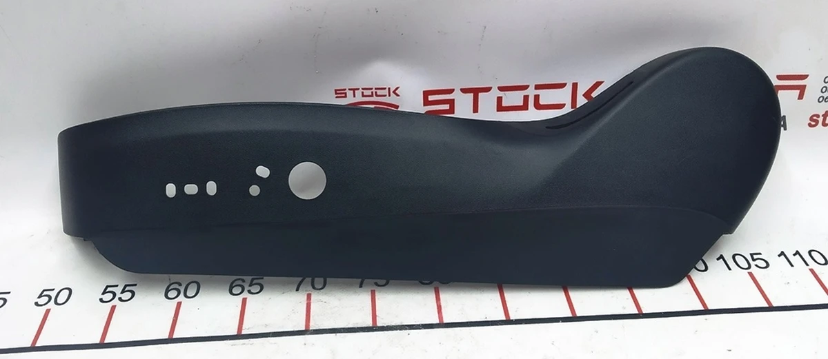 5 First row outboard sideshield - left hand Tesla model 3, Model Y 1088964-00-G