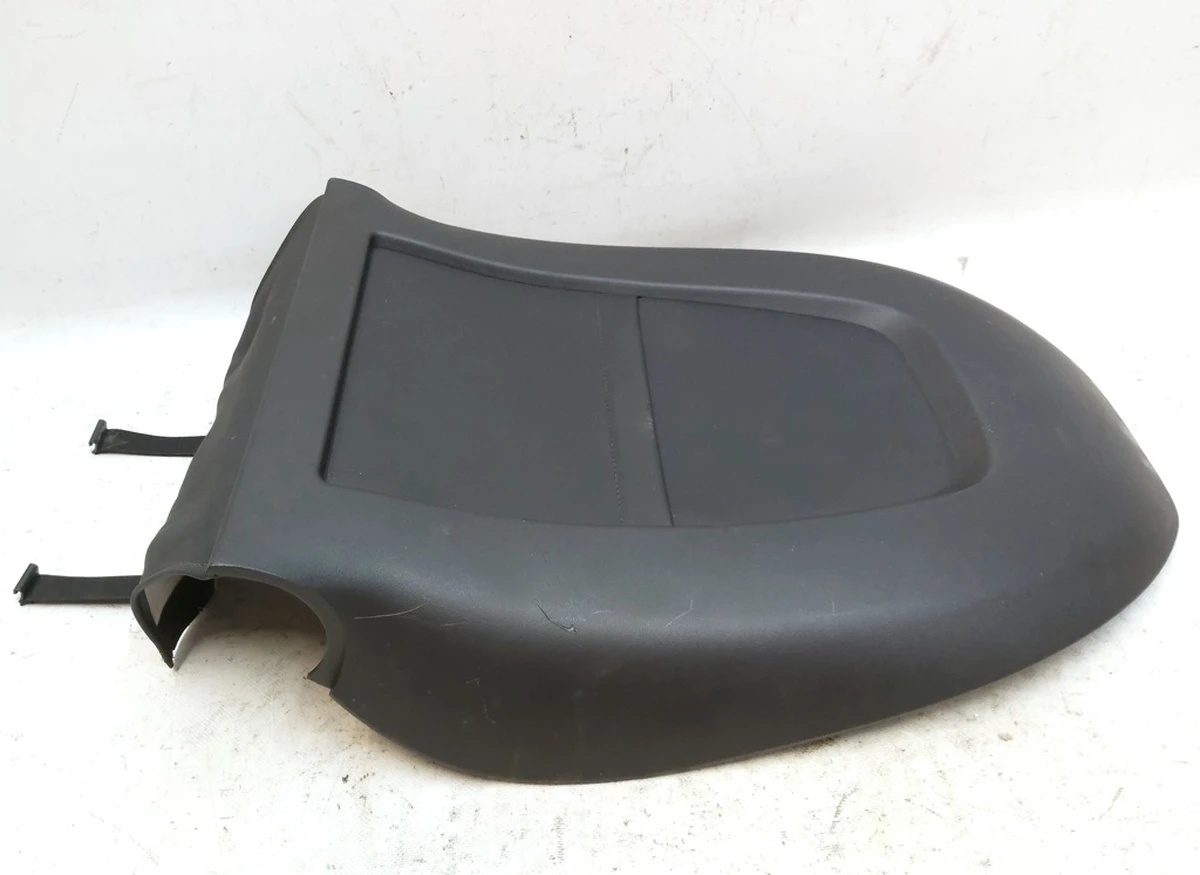 1 Чехол-накладка задняя спинки сиденья 1-го ряда с повреждением Tesla model 3, model Y 1088966-00-B