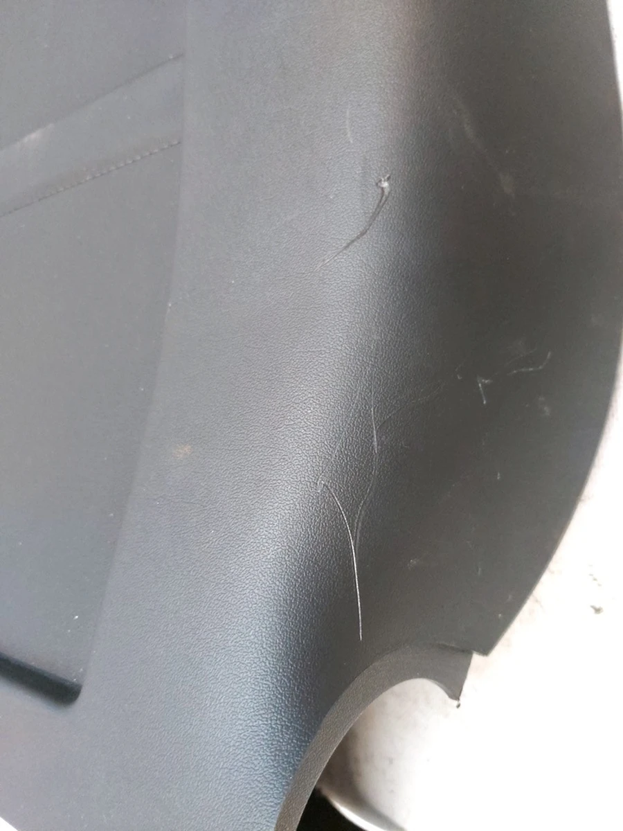 1 Чехол-накладка задняя спинки сиденья 1-го ряда с повреждением Tesla model 3, model Y 1088966-00-B