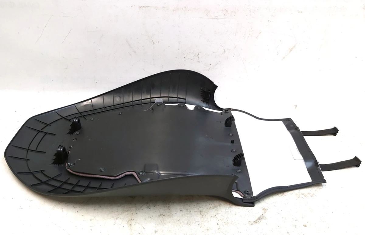 1 1ST ROW SEATBACK SHELL ASSEMBLY 1104897-00-C Tesla Model 3, Model Y 1088966-00-D