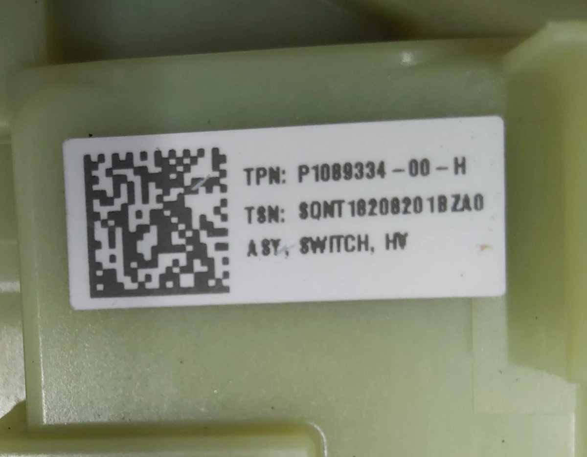 10 Контактор основной батареи в сборе Tesla model 3, model Y 1089334-00-H