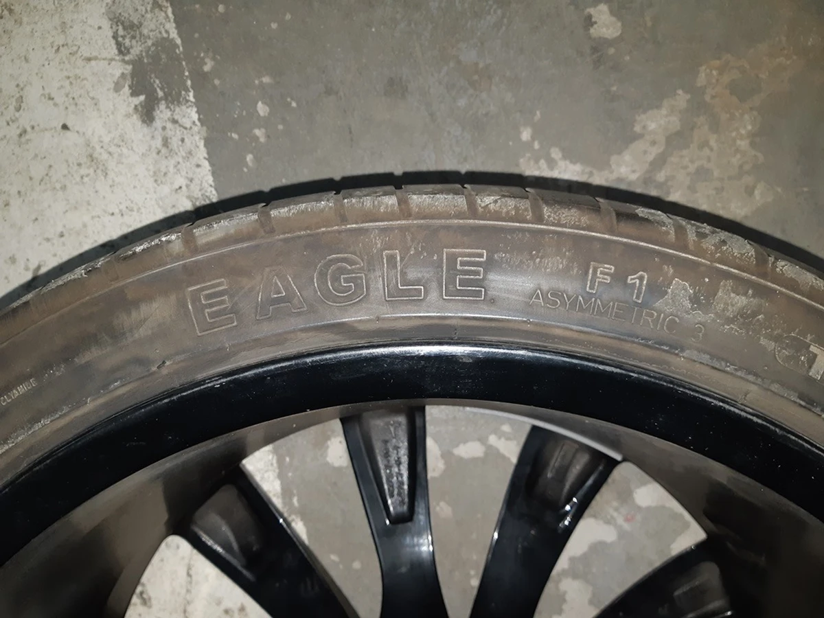 3 Rear wheel assembly 22x10 TURBINE BLACK Tesla model X 1089366-00-C