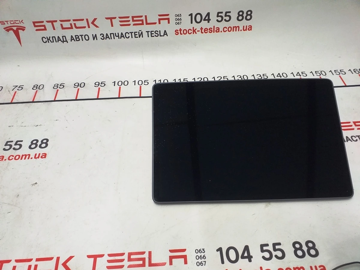 1 Дисплей з тачскрином Tesla model 3 1089543-00-H