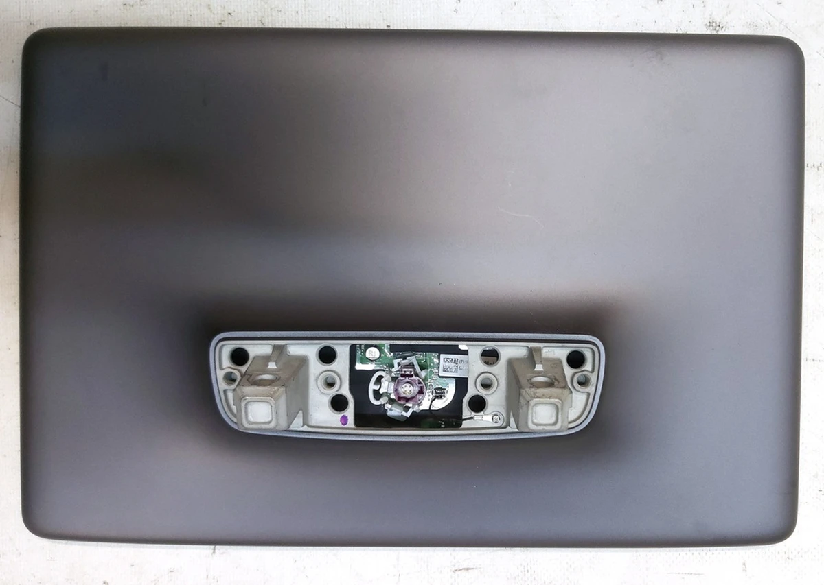 Дисплей с тачскрином Tesla model 3, model Y 1089543-00-H