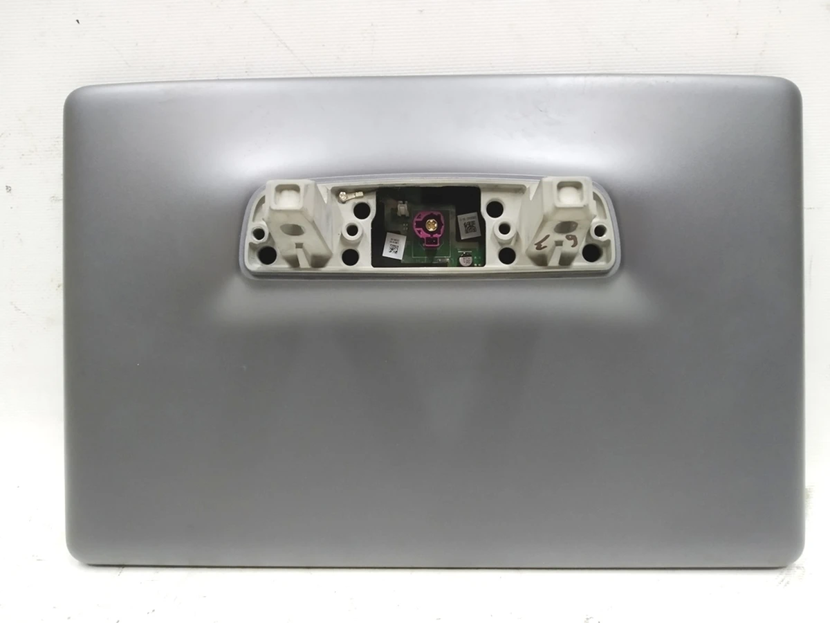 1 Дисплей з тачскрином Tesla model 3 1089543-00-H