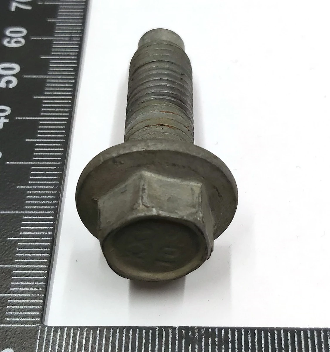 17 Болт батареи HF,M12x35,STL[109],ZNFL,PC Tesla model 3, model Y 1089657-00-C