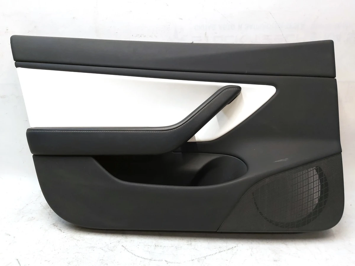 1 DOOR TRIM FRONT, LEFT HAND LEFT HAND DRIVE ASY, PREM WHITE without window lifter unit, speaker with damage Tesla model 3 1090409-92-L