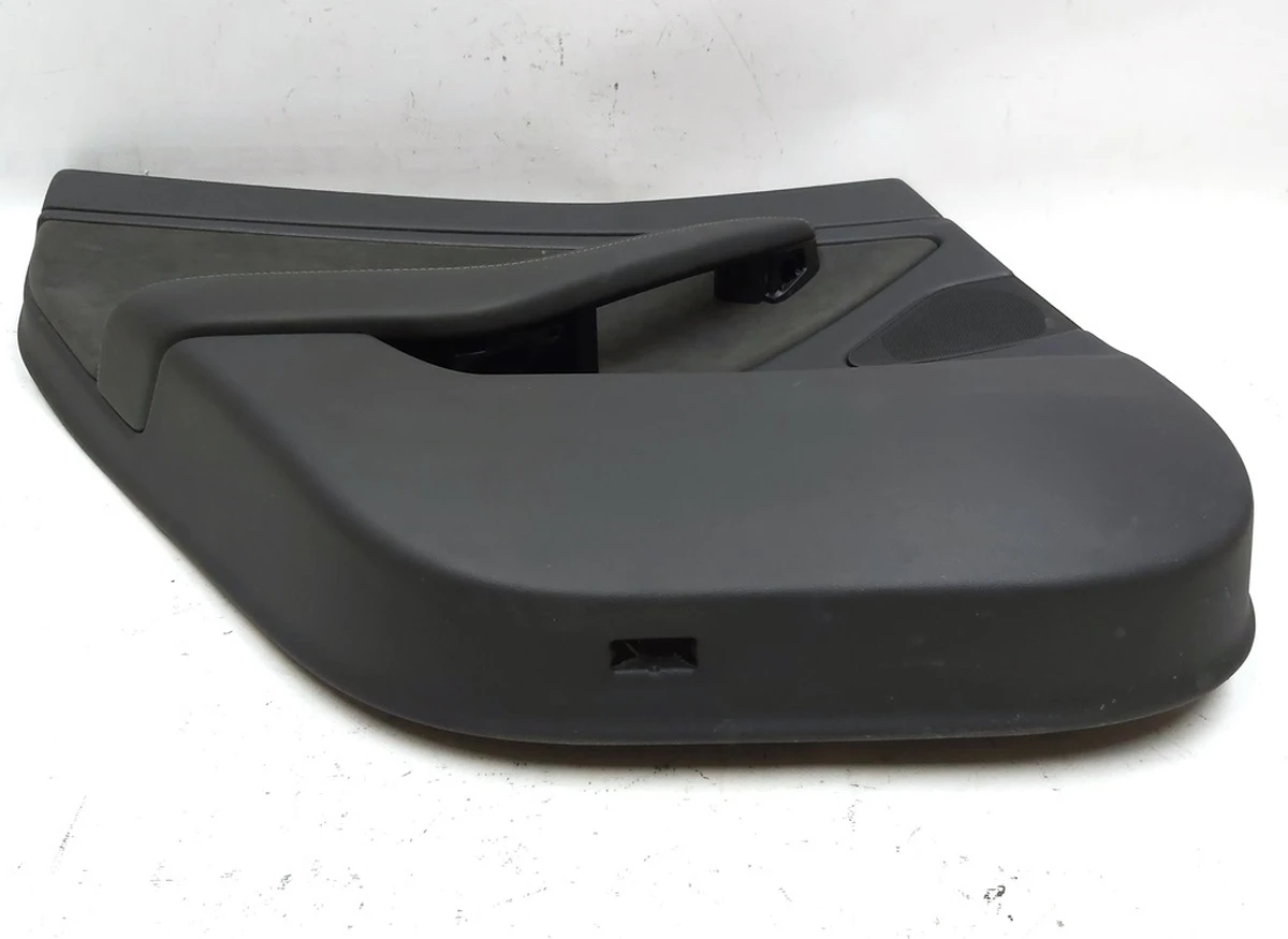 1 M3, DOOR TRIM, REAR LH, PREM BLACK speakers with damage Tesla model 3 1090413-01-M