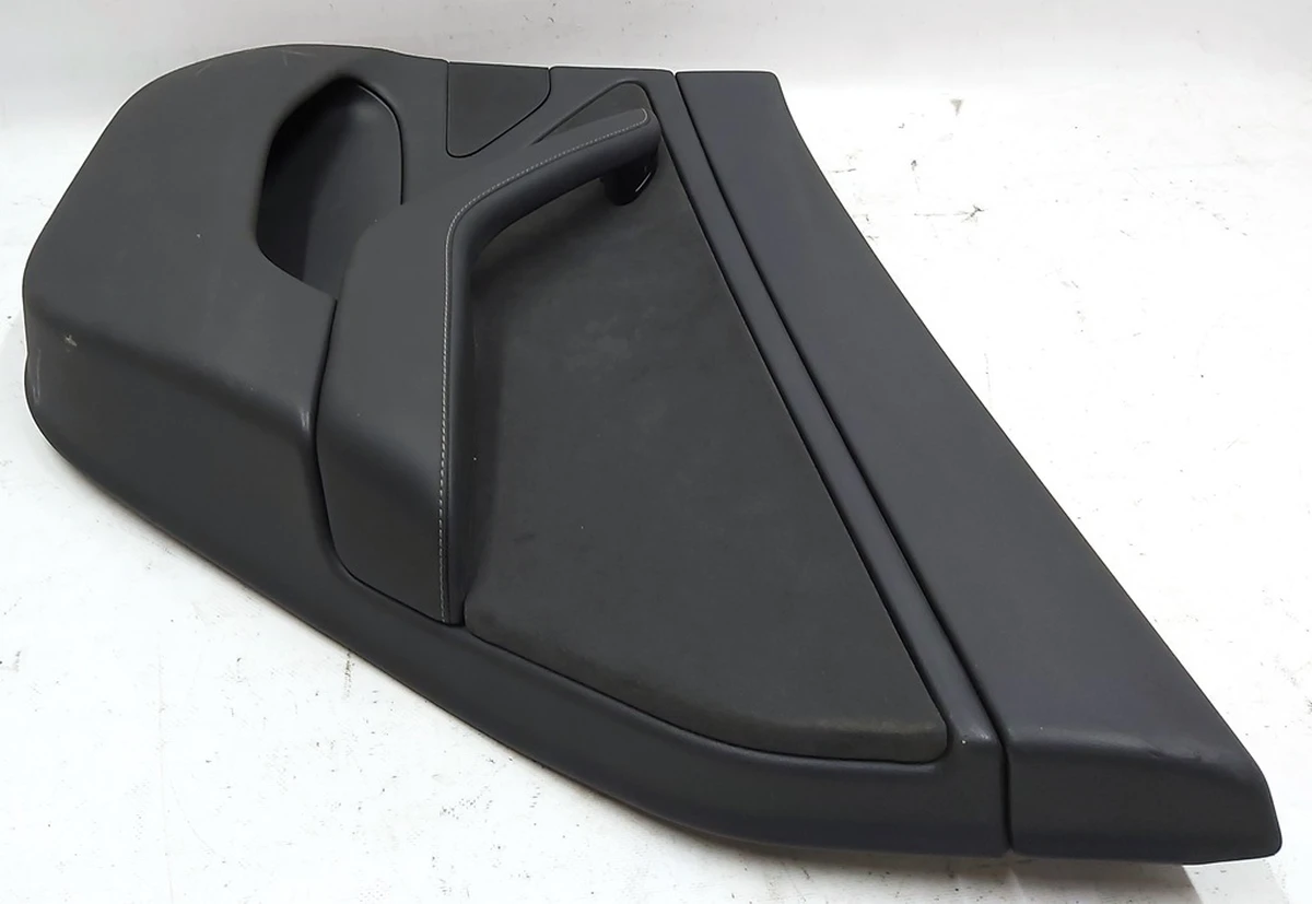11 Rear right door card assembly PREM BLACK damagedTesla model 3 1090415-01-M