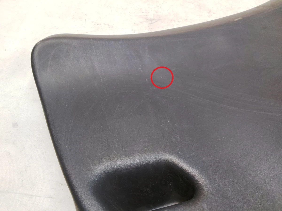1 Карта кришки багажника Tesla model 3 1090454-00-I