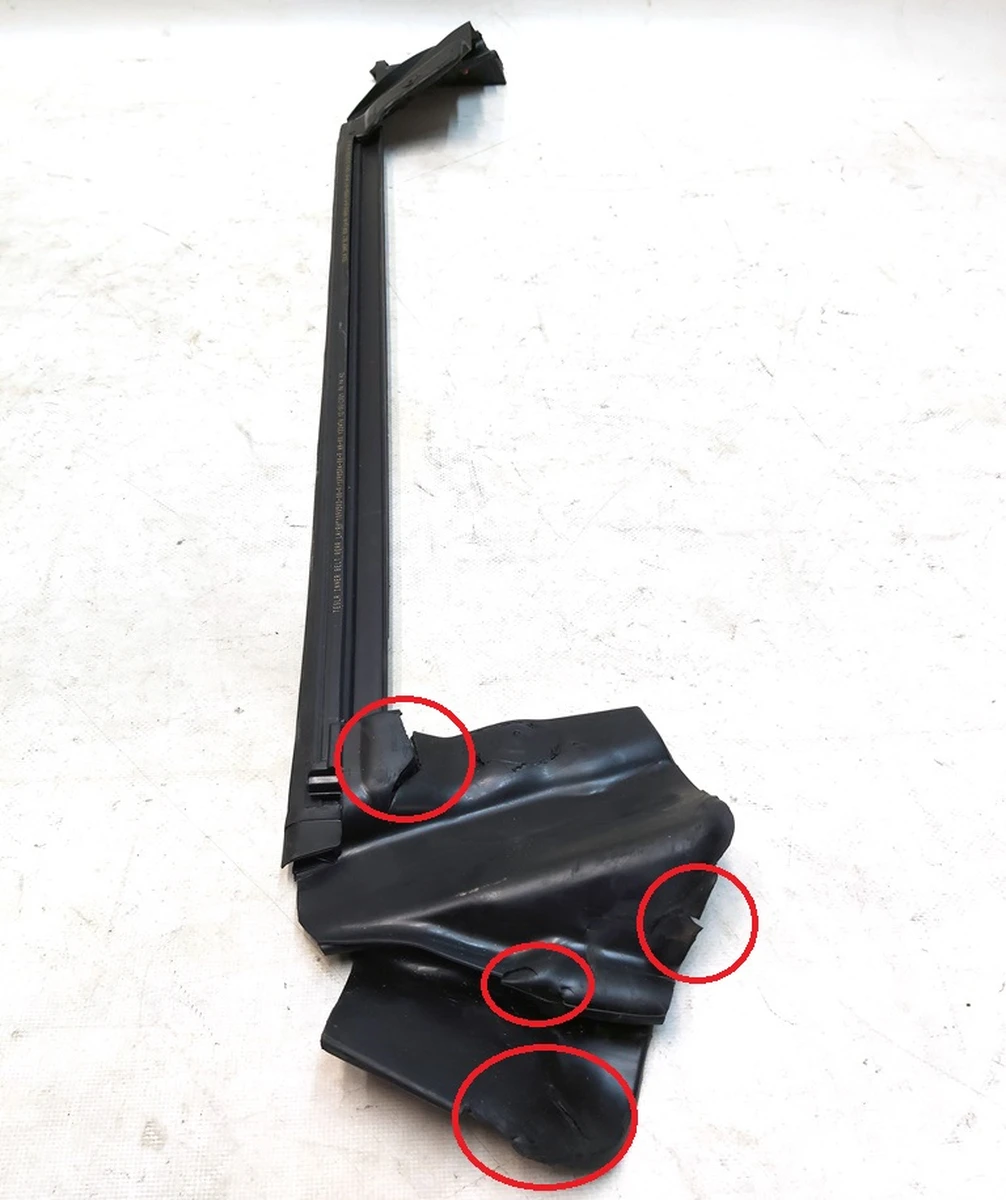 1 Уплотнитель стекла внутрений двери задней левой с повреждением Tesla model 3 1090503-00-F