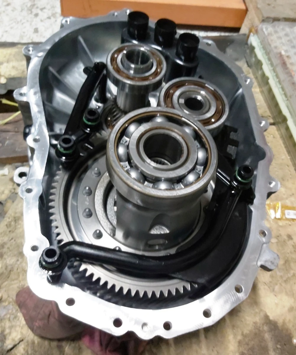 1 Rear motor gear housing MOSFET stator side assembly Tesla model 3 1090762-50-F