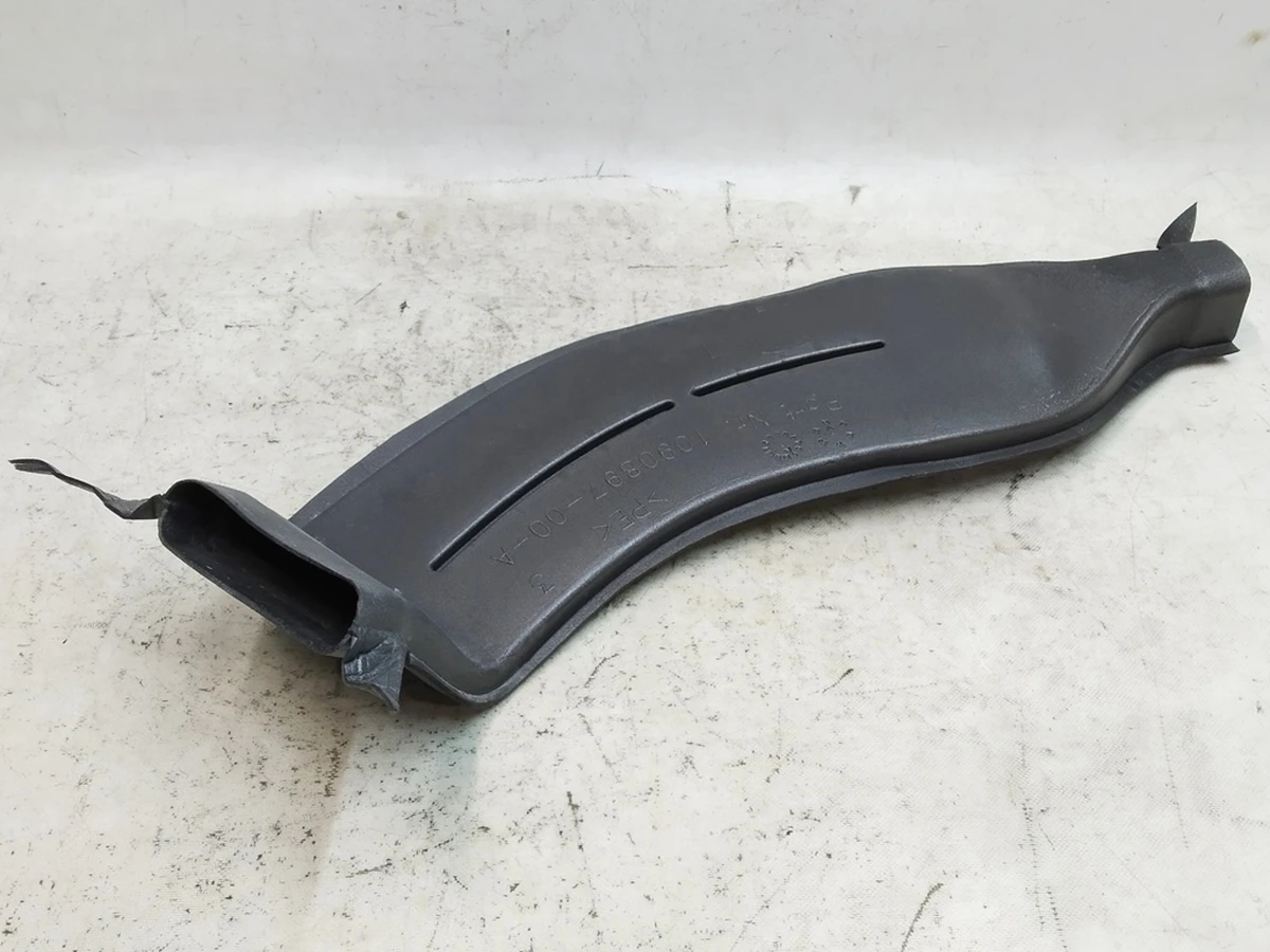 Повітропровід зарядного порту Tesla Model X 1090897-00-B