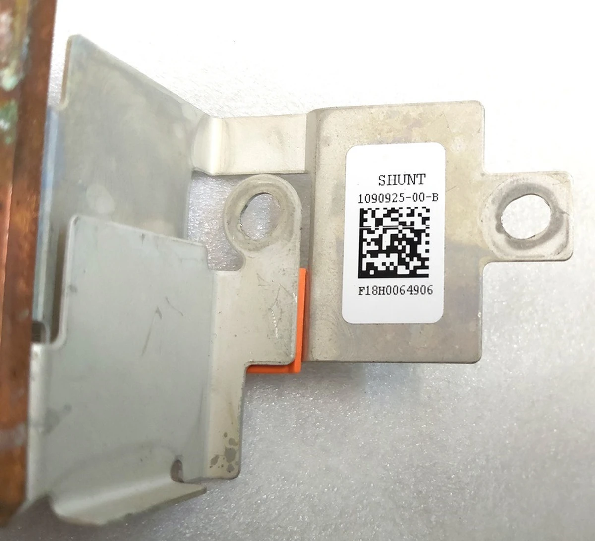 Шини роз'єднувача піротехнічного основного елемента живлення 2000A Tesla model S REST, model X 1111313-00-E