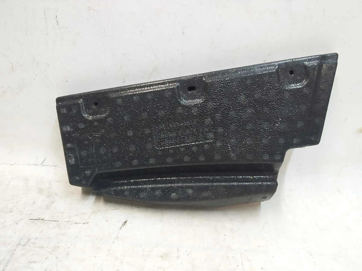 16 TRUNK PLATE EPP RH Tesla model X 1091099-00-A