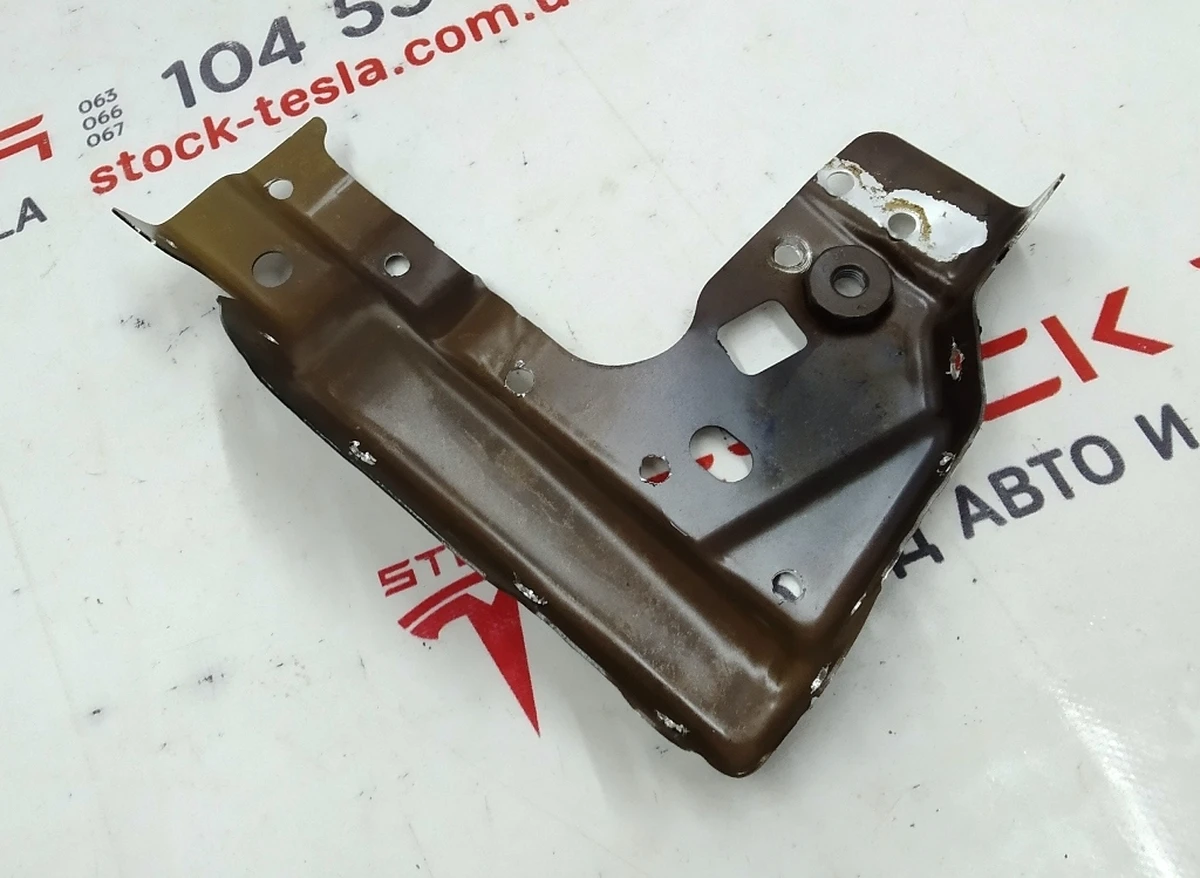 8 Quarter Rear Right Body Panel Mount Seat Belt Inner Part Tesla Model 3 1095654-S0-D